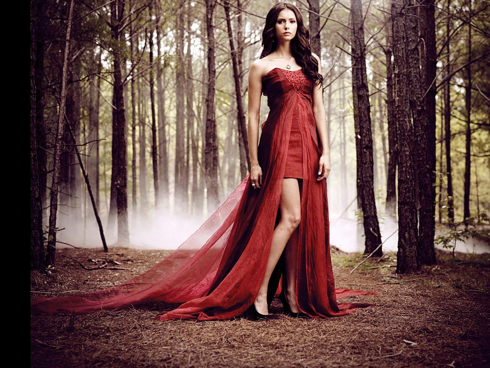 Nina Dobrev jako Katherine w serialu "Pamiętniki wampirów"