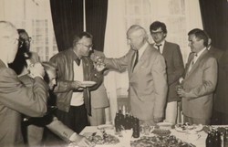 Skandalista od "Pana Samochodzika". Pisał porno, nabroił w Moskwie i donosił SB