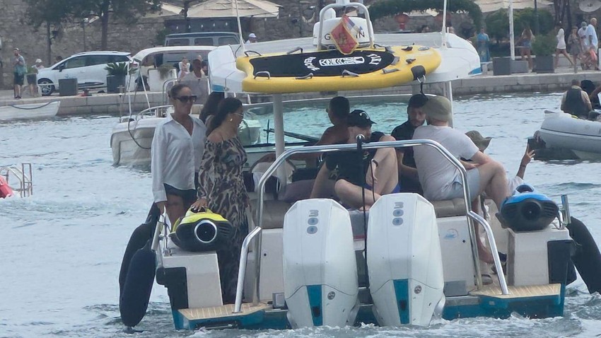 Milena Kačavenda paparaco