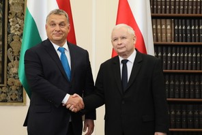 Premier Viktor Orbán i Jarosław Kaczyński  podczas spotkania w Sejmie, Warszawa,  wrzesień 2017 r.