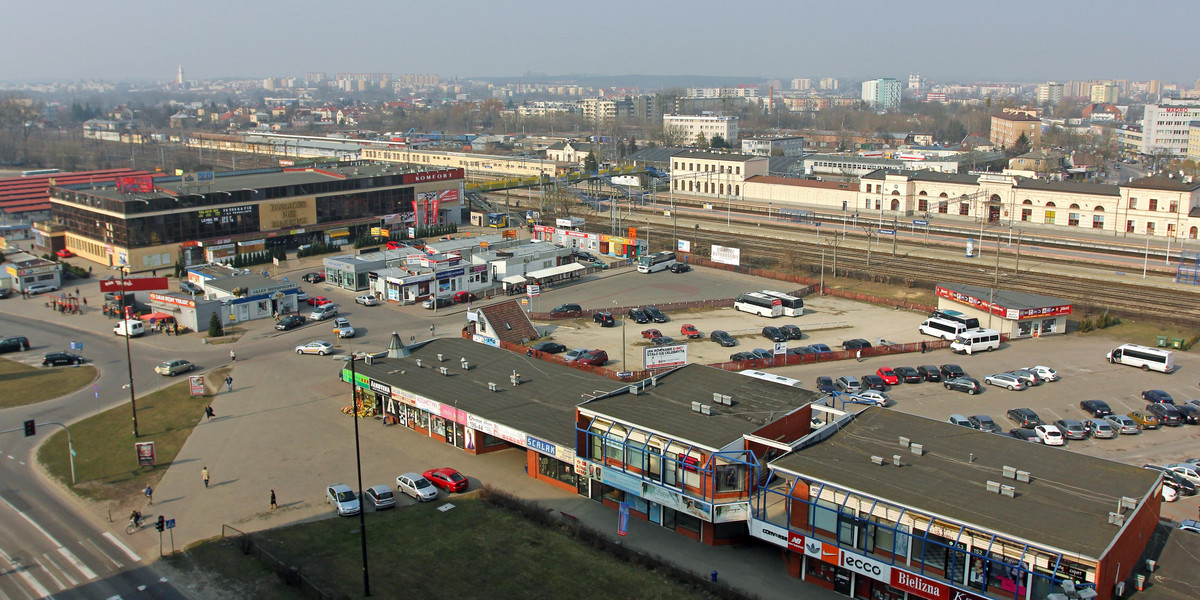 Dworzec autobusowy i kolejowy