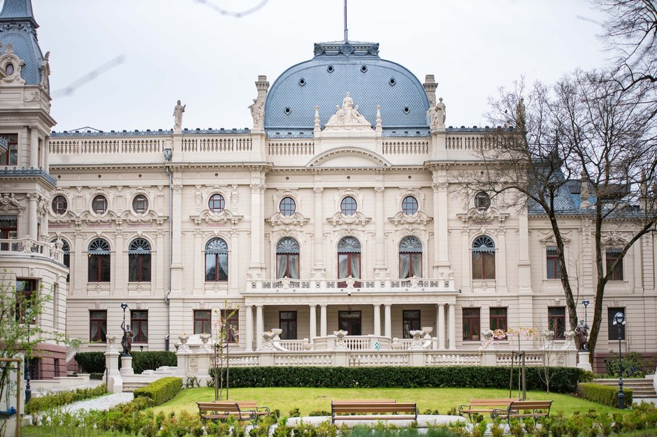 Ogród w pałacu Poznańskiego gotowy do zwiedzania