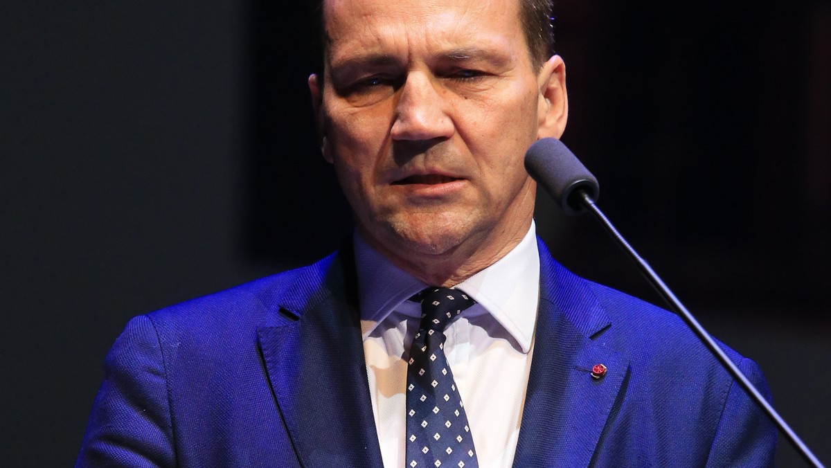 Radosław Sikorski: stwórzmy europejski legion ochotników 