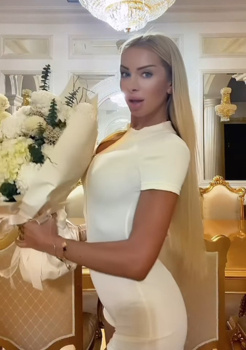 Milica se hvali luksuznim životom