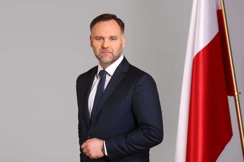 Były minister w rządzie PiS poważnie chory. Koledzy o nim zapomnieli?