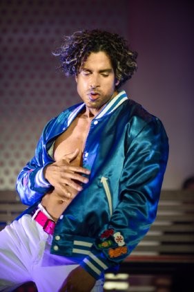 Adam Rodriguez w filmie 'Magic Mike XXL'
