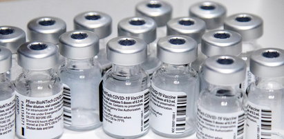 Pfizer dostarczy do Polski o 40 procent mniej szczepionek