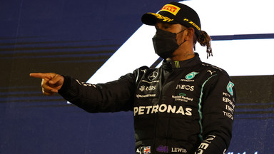 Lewis Hamilton dostał list od więźniów. "W więzieniu rozprzestrzeniło się nowe zjawisko"