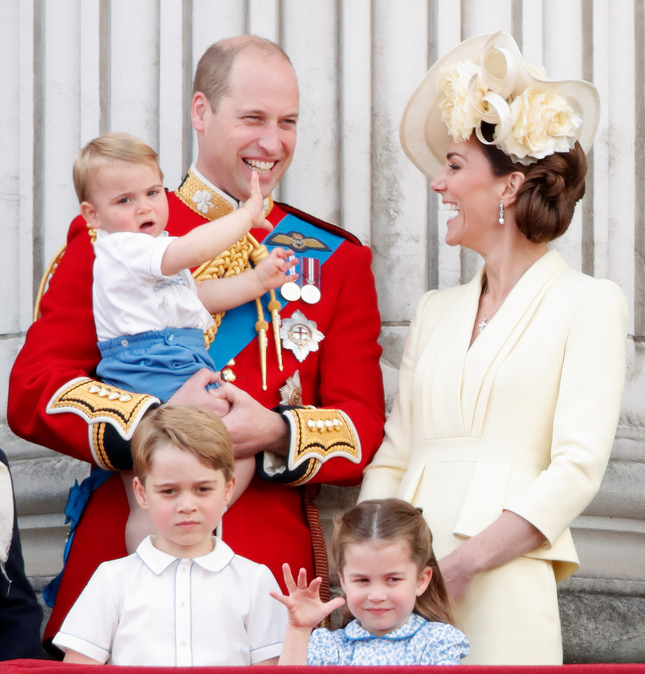 Trooping the Colour: książę Louis skradł show na królewskim balkonie