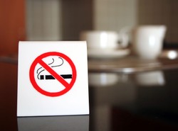 Bez papierosa i bez nadwagi. Jak nie przytyć, radzi dietetyk