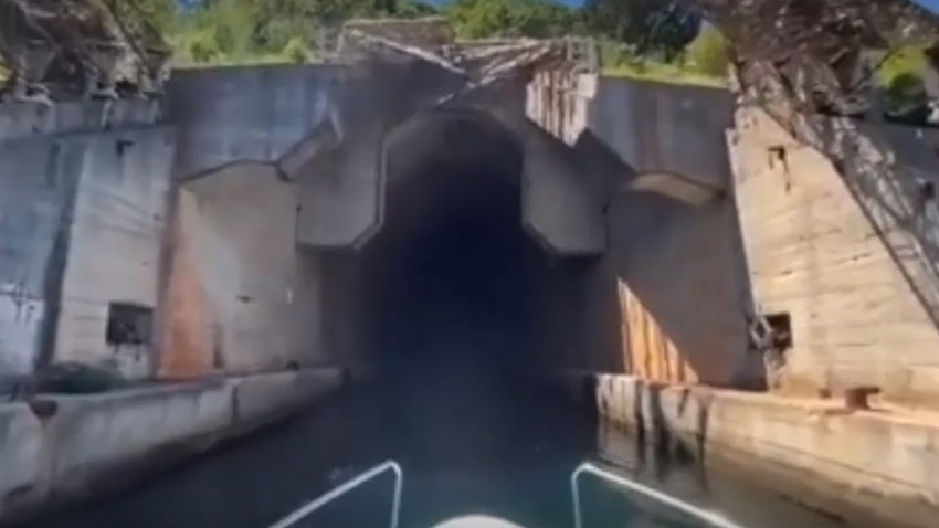 Tuneli su bili uklesani u čvrstu stenu poluostrva Luštice