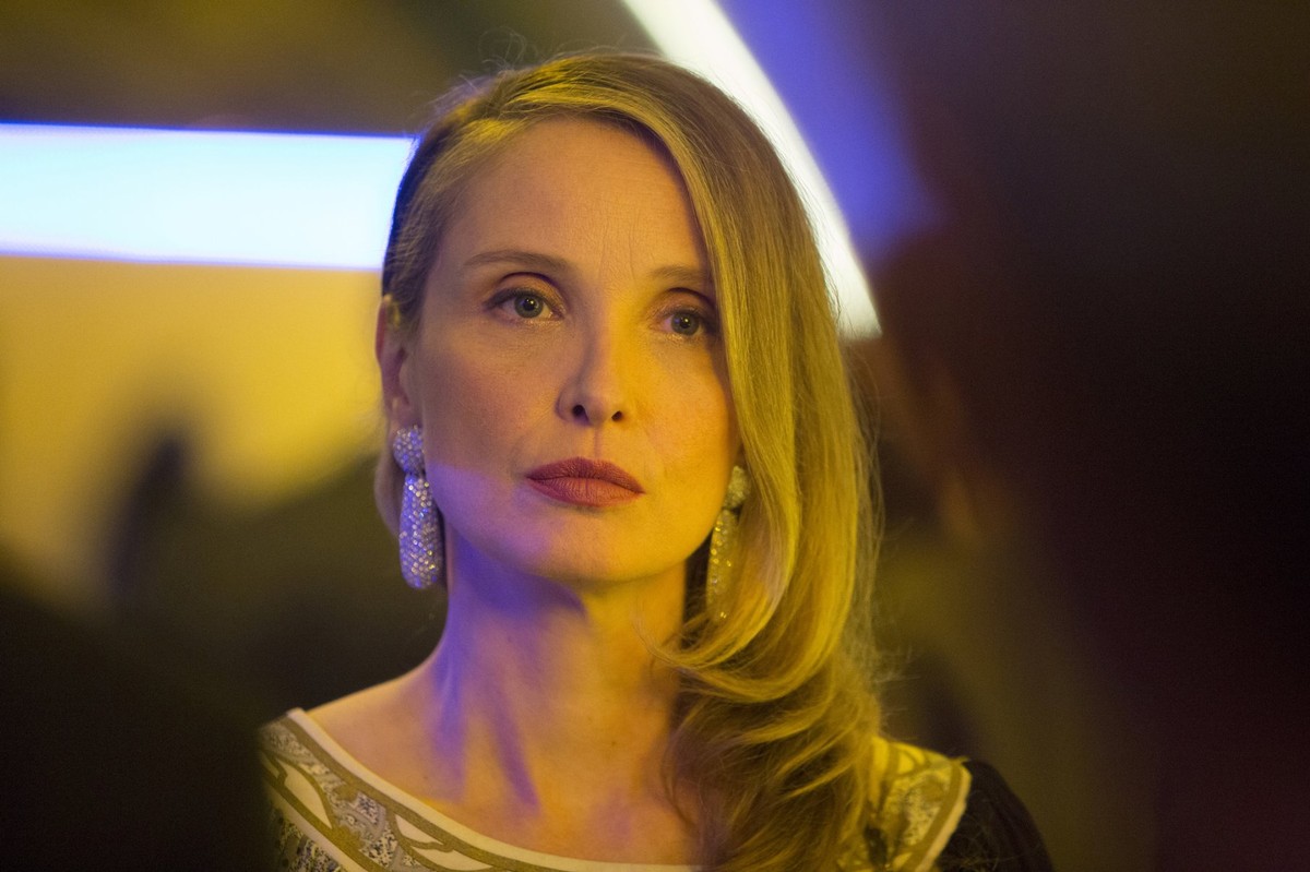 Julie Delpy bez wstydu o seksie Francuzów. Jej "Lolo" wkrótce w Polsce [ZDJĘCIA]