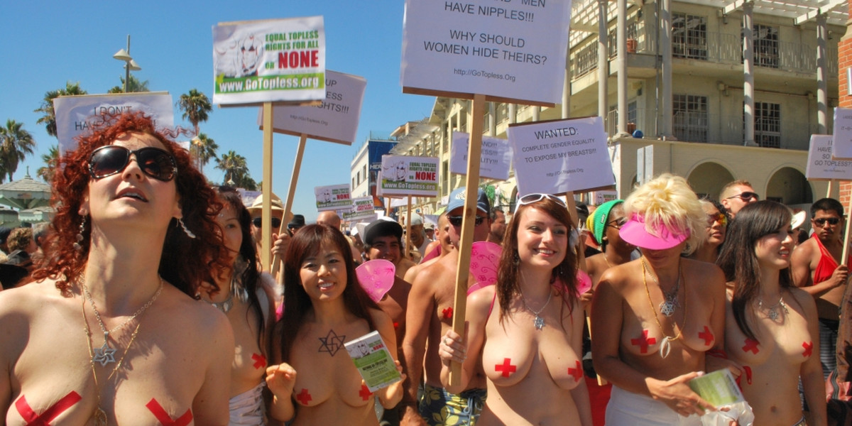 Amerykanki walczą o prawo do topless.