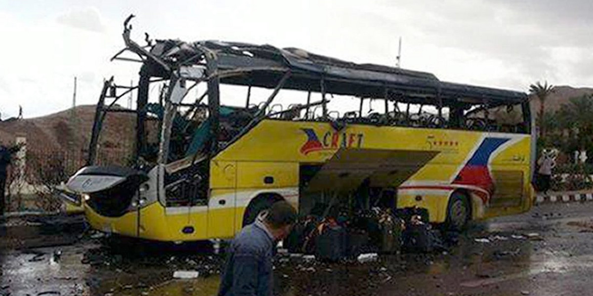Zamach na autokar z turystami w Egipcie