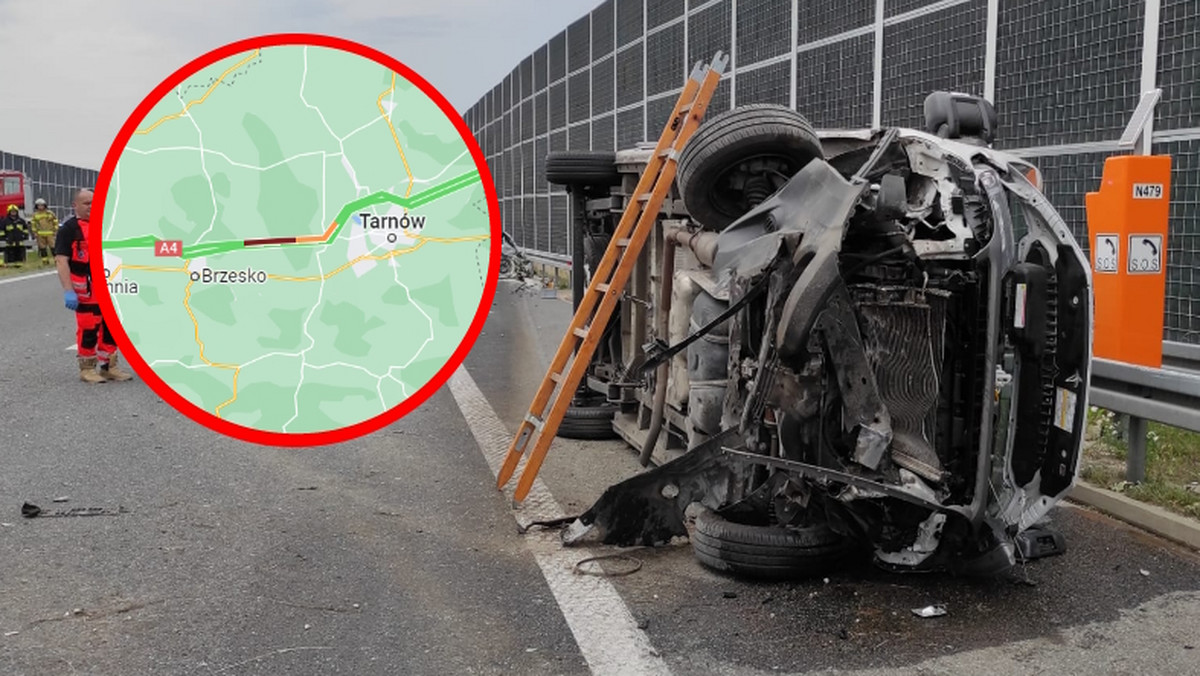 Groźny wypadek na autostradzie A4. Samochód dachował