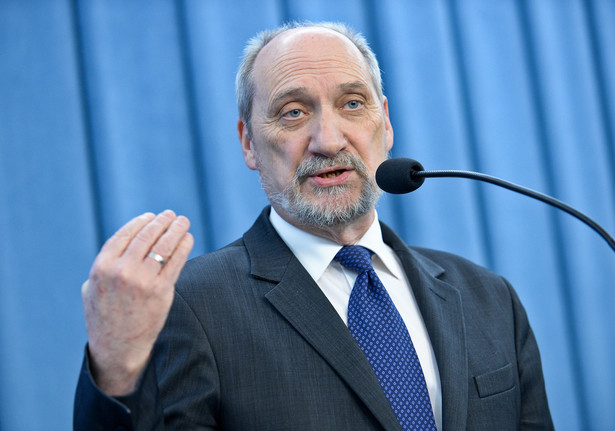 Macierewicz: WSI zostały raz na zawsze zlikwidowane