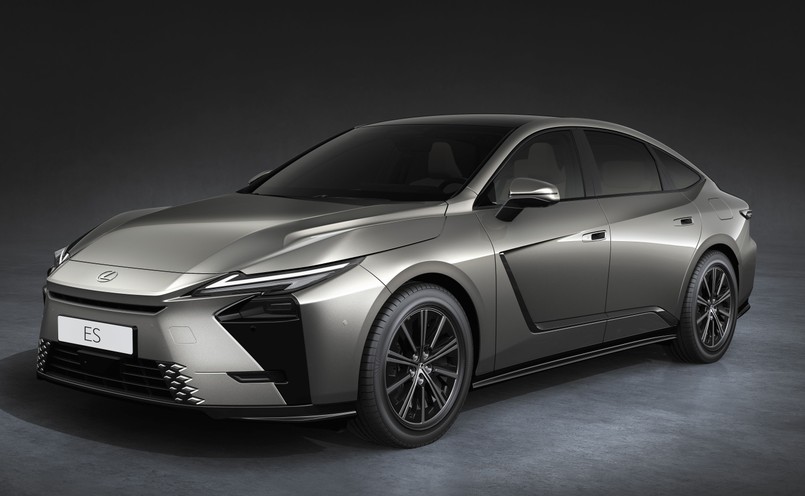 Nowy Lexus ES wjeżdża do Polski i tak wygląda. Pod maską sensacja