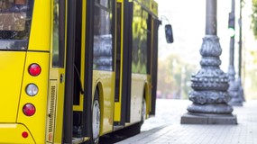 Przewoźnik nie zapłaci VAT od rekompensaty wypłacanej przez samorząd