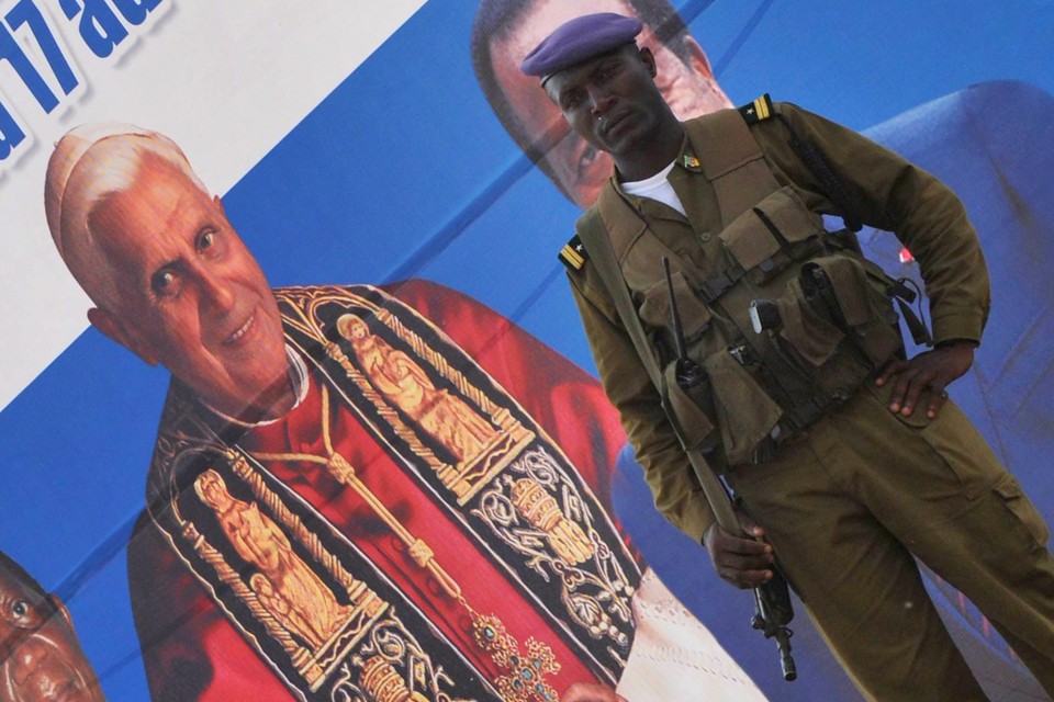 CAMEROON POPE BENEDICT XVI IN AFRICA