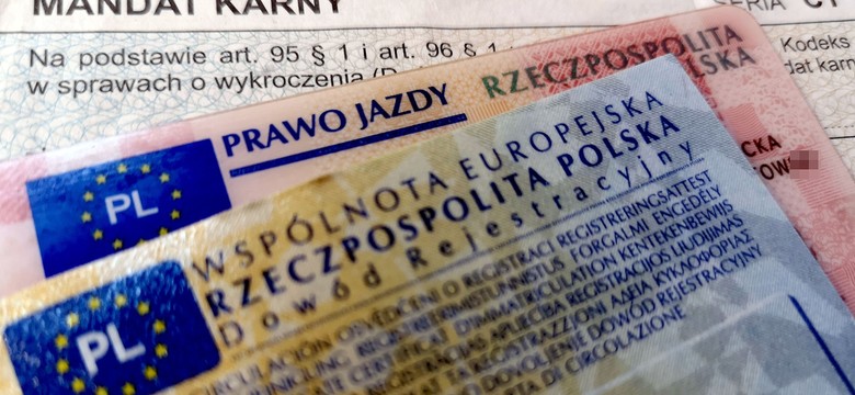 Prawo jazdy na 5 lat i dodatkowe badania. Szykują się zmiany dla kierowców