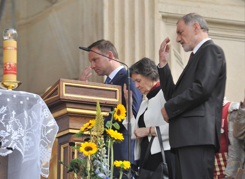 Andrzej Duda na procesji Bożego Ciała w Krakowie