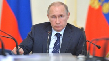 "Newsweek": Putin odgrywa rolę szaleńca, żeby zwieść Zachód