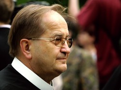 Ojciec Rydzyk przyznaje moherowe ordery