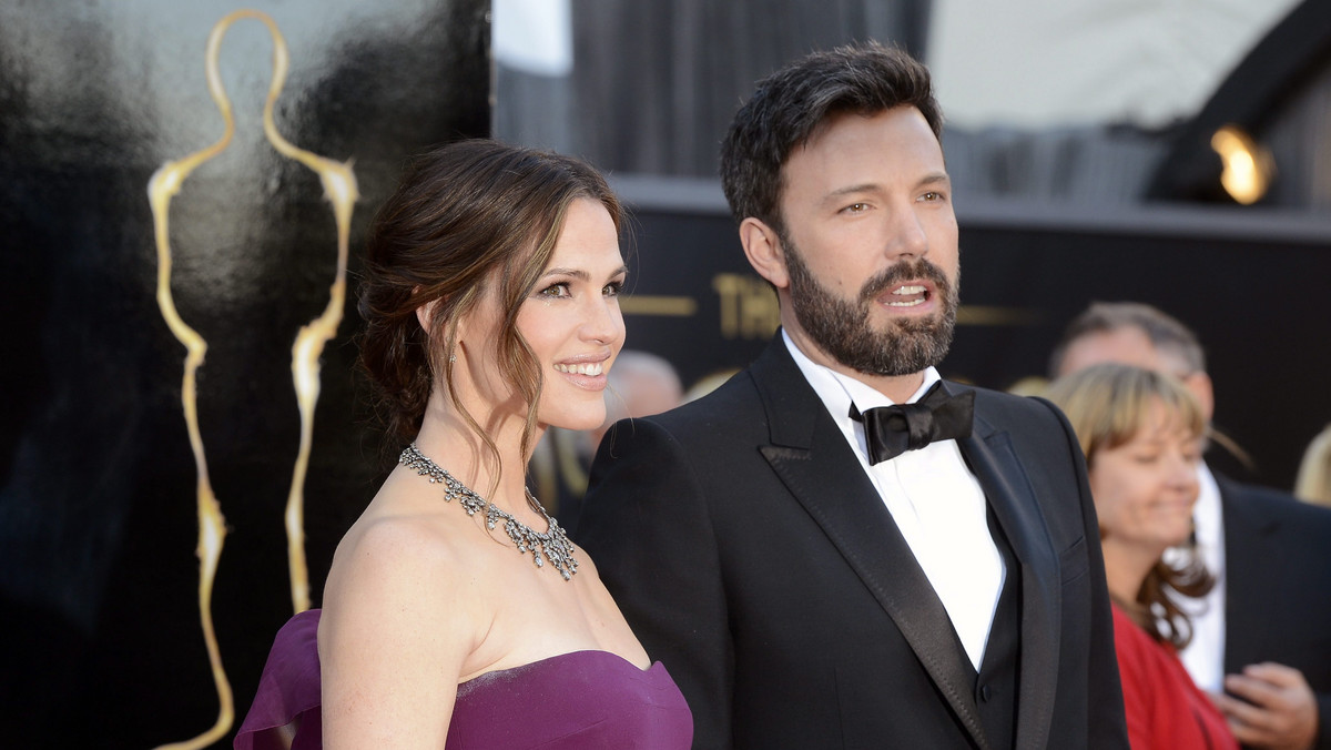 FILE USA PEOPLE AFFLECK GARNER SPLIT (Ben Affleck and Jennifer Garner to Divorce	)