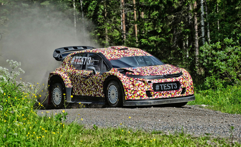 Citroen C3 WRC podczas testów w Finlandii 