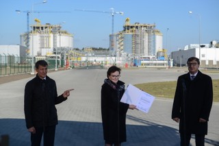 Nitras: Gazoport w Świnoujściu jest opóźniony z winy wykonawcy