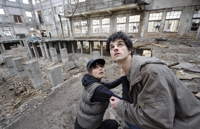 Bojana Novaković i Nikola Rakočević u filmu "Šišanje"