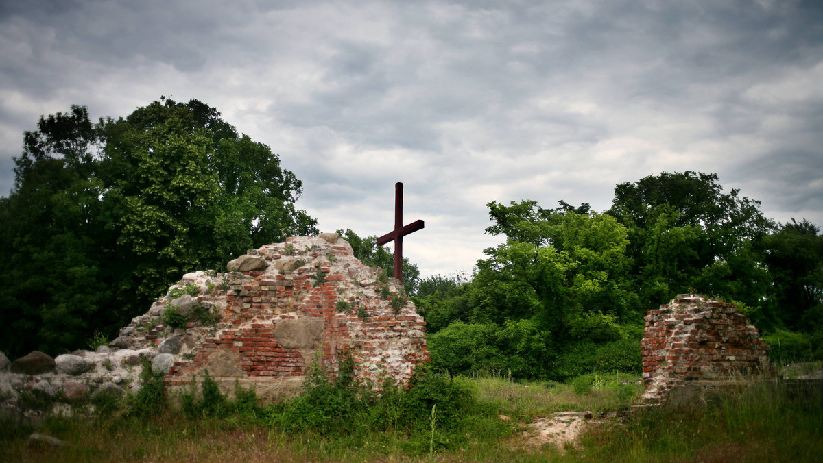 W ten weekend Kostrzyn nad Odrą zaprasza na XIII Dni Twierdzy. Dwudniowa impreza rozpoczęła się w sobotę od upamiętnienia rocznicy napaści hitlerowskich Niemiec na Polskę we wrześniu 1939 r.