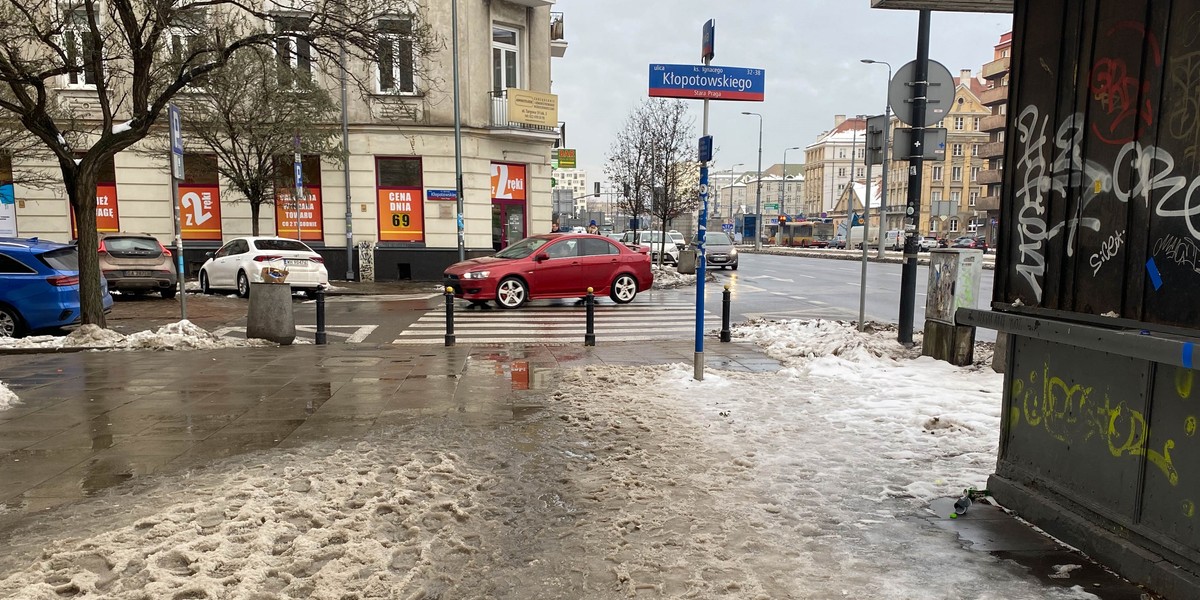 Tragiczna śmierć 38-letniego mężczyzny w Warszawie.