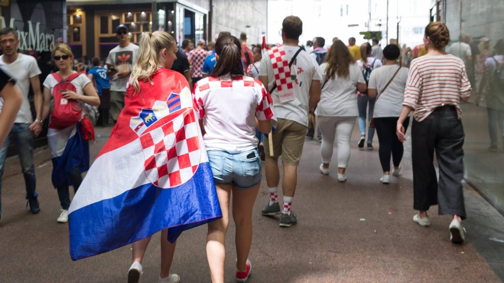 Hrvati masovno dele fazon o popuštanju mera - a sada smo se pridružili i mi