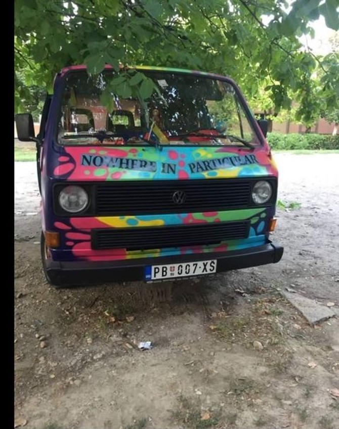 Sara je za deset dana sakupila dovoljno novca i kupila kombi