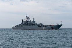 Rosyjski okręt patrolowy poszedł na dno. Zginęło kilku marynarzy