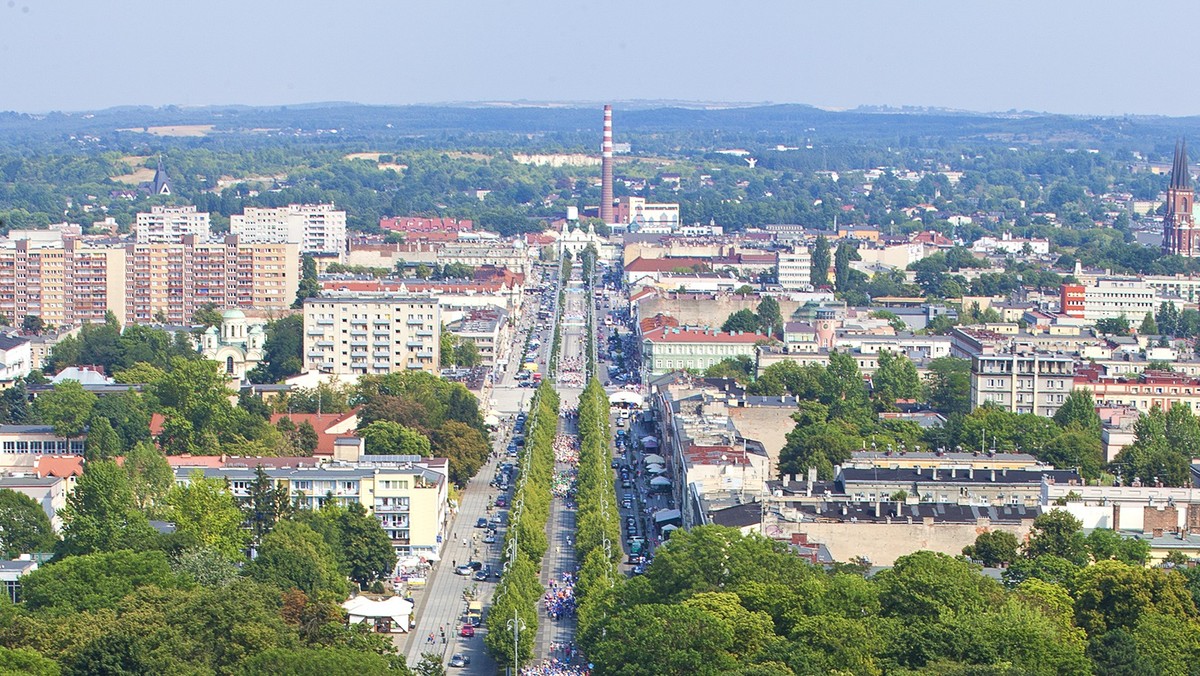 Firmy inwestujące w innowacje lub działalność badawczo-rozwojową w Częstochowie będą zwolnione z podatku od nieruchomości. To kolejna grupa firm, dla których przewidziano taką ulgę. Podmioty korzystające z różnego rodzaju zwolnień stworzyły w mieście ponad 320 miejsc pracy.