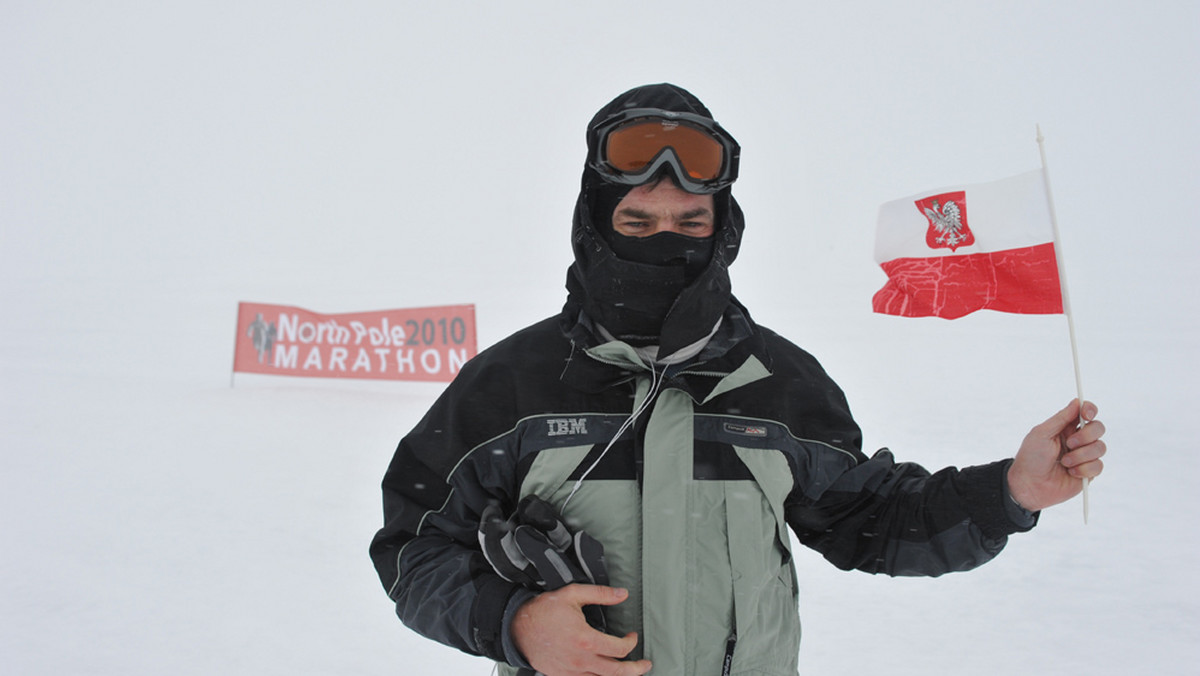 W kwietniu tego roku Krzysztof Szachna ukończył najbardziej morderczy maraton świata - rozgrywany na biegunie północnym North Pole Marathon. Kiedy wylądował na "czubku ziemi" wiedział, że będzie bardzo źle. Było jeszcze gorzej...