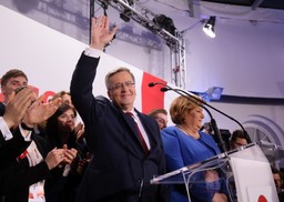 Komorowski po ogłoszeniu wyniu wyborów: Głosy oddane na mnie to ważny sygnał w obronie naszej wolności