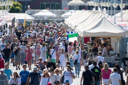 Tłumy Polaków na wakacjach. Tak wygląda oblężenie popularnych miejsc