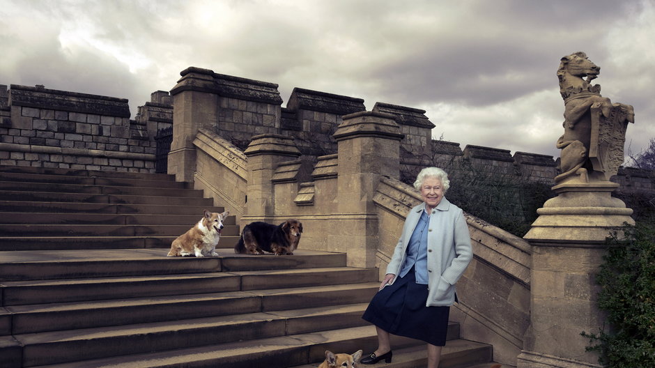 Elżbieta II sportretowana z okazji swoich 90. urodzin, Pałac Buckingham, Londyn, 2016 r.