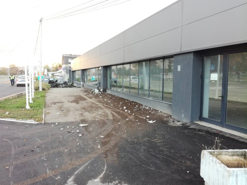 Fotografije sa mesta nesreće u Nišu