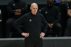 NBA: Rick Carlisle wrócił na ławkę trenerską