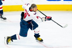 Aleksander Owieczkin zainwestował w... kobiecą drużynę piłkarską