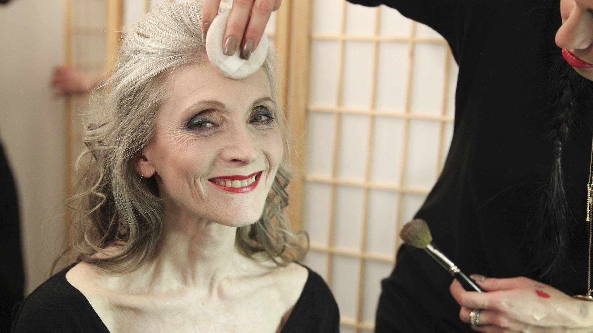 75-latka podbija świat mody. Dojrzałe piękno