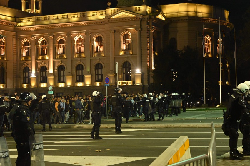 Skup kod Skupštine Srbije