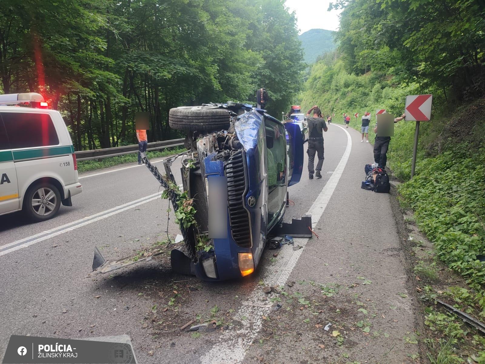 Nehoda pod Strečnom spôsobila nočnú moru šoférov: Odkaz od polície by si mal prečítať každý vodič