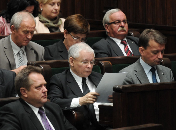 PiS przedstawi w październiku program naprawy państwa