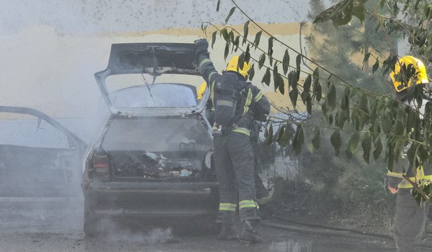  Izgoreo automobil u Novom Sadu