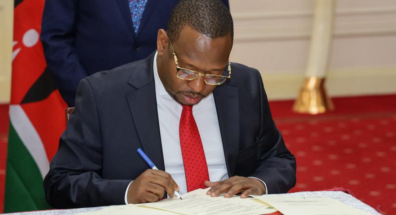 Nairobi Governor Mike Sonko fires Health Chief Officer Washington Makodingo who publicly celebrated Governor's surrender of powers to national Government
